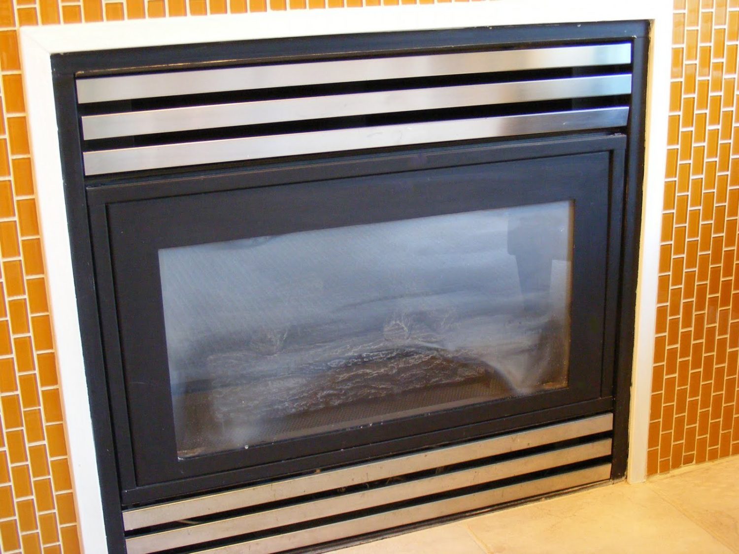 Dirty Glass Other Maintenance Items, How To Clean Gas Fireplace Glass Foggy
